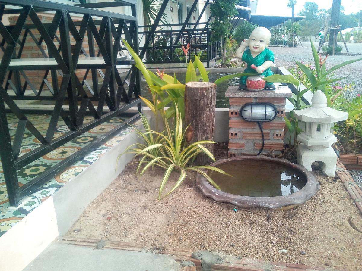 Fancy Carp Resort تشا أم المظهر الخارجي الصورة