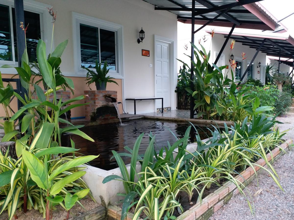 Fancy Carp Resort تشا أم المظهر الخارجي الصورة