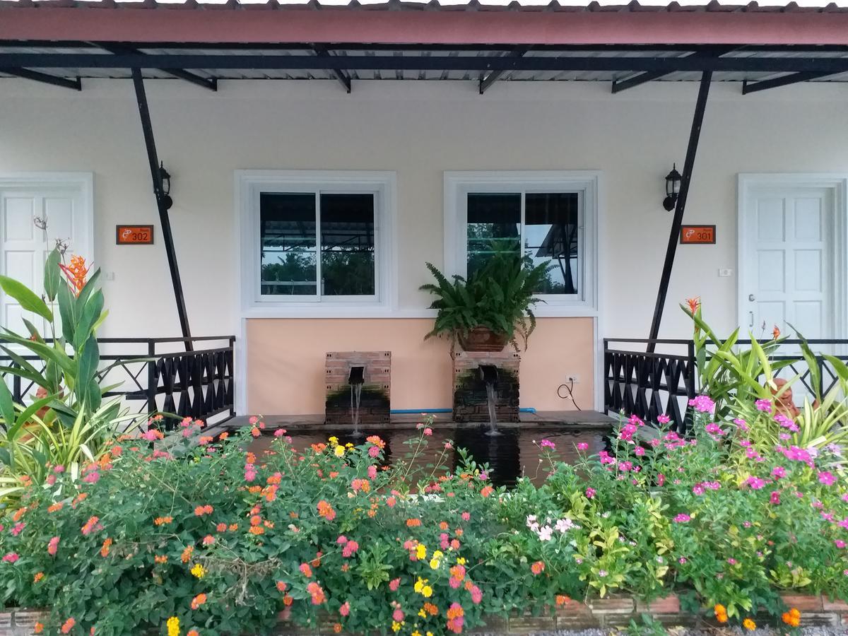Fancy Carp Resort تشا أم المظهر الخارجي الصورة
